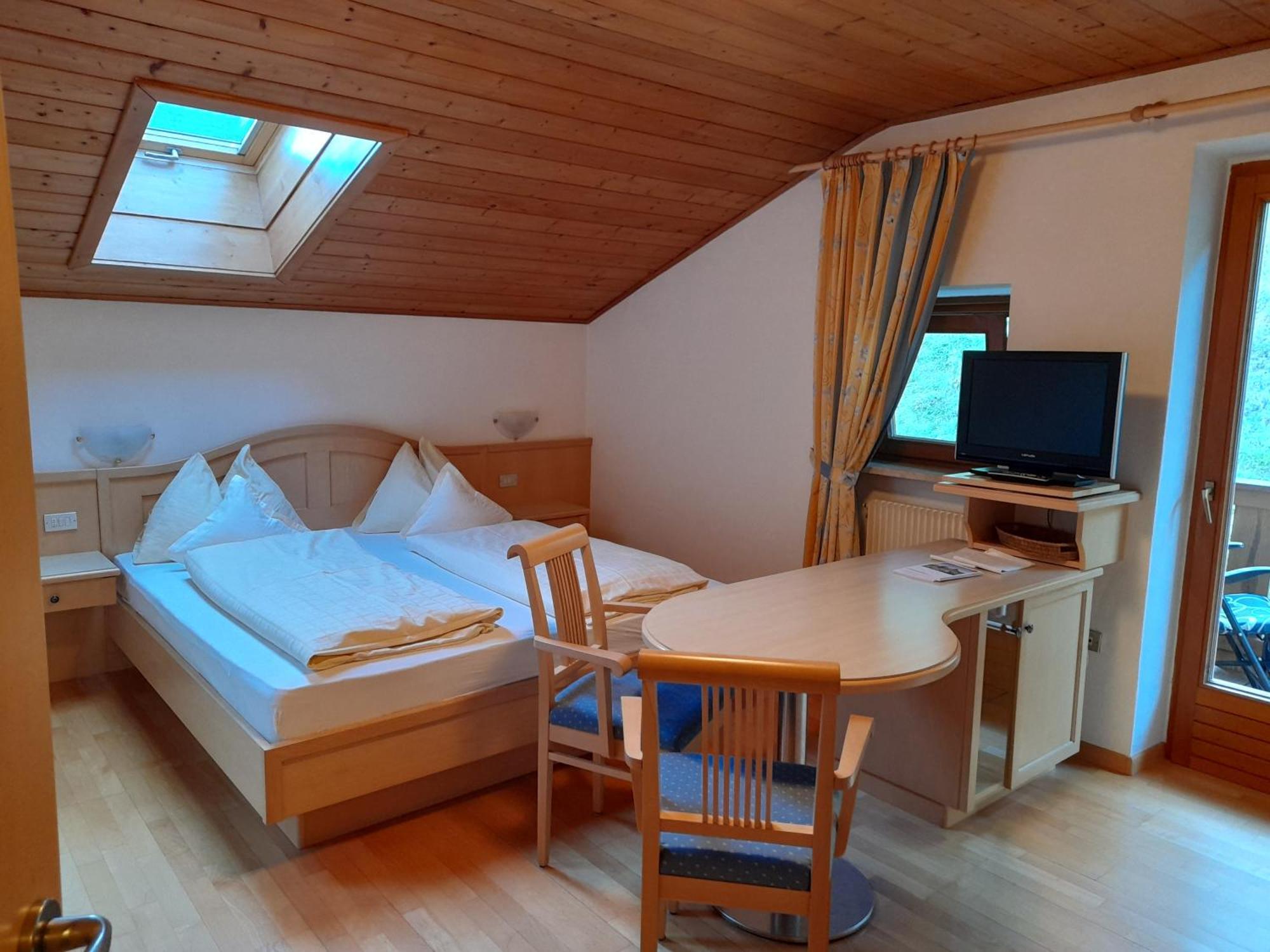 Appartements Kirchtalhof لانا المظهر الخارجي الصورة