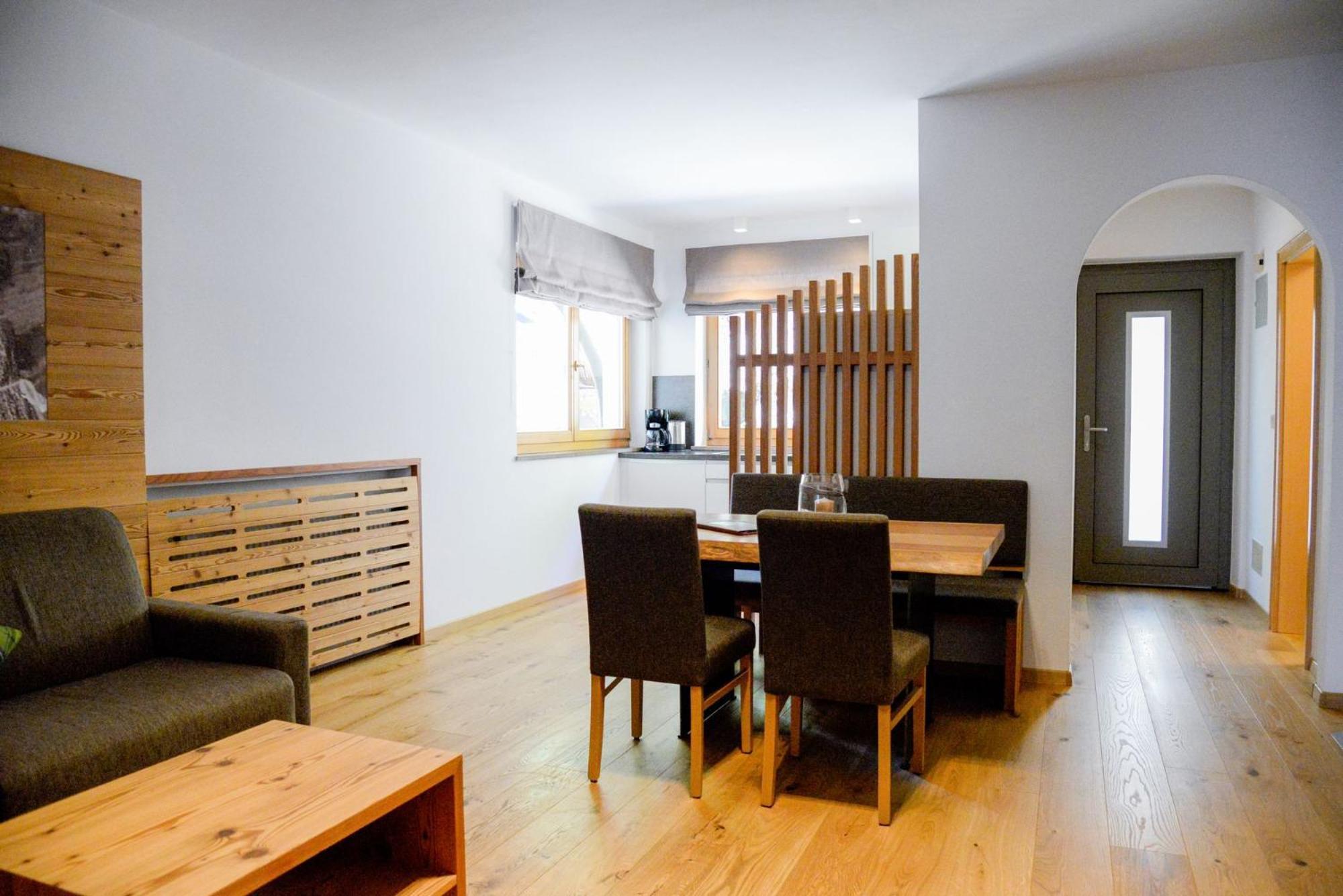 Appartements Kirchtalhof لانا المظهر الخارجي الصورة